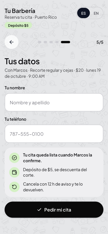 Pantalla de reserva del cliente con barbero, servicio y horas